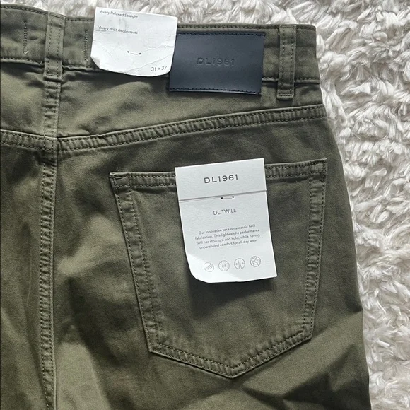 DL1961 Avery Relaxed Straight Dark Green Casual Pants - Picture 7 of 9